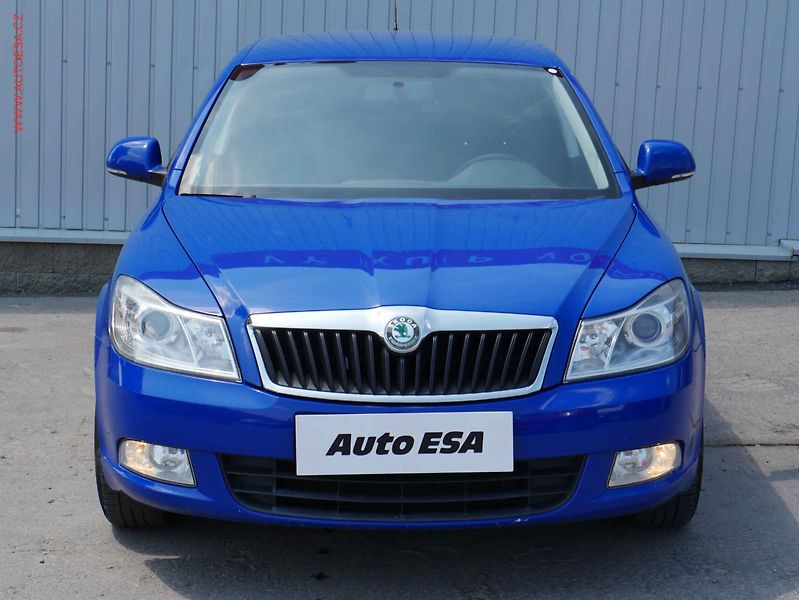 Škoda Octavia (2009) 1.4i 16V, Klima - fotka 2 z 16