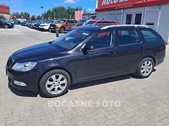 Škoda Octavia (2011) 1.6 TDi, AT, xenon, autoAC - fotografie inzerátu