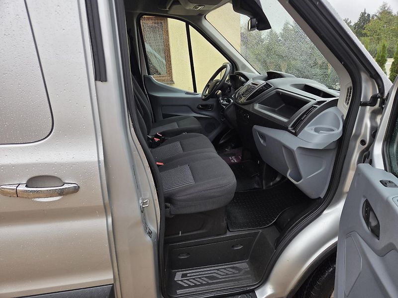 Ford Transit (2015) 2.2TDCI 114kW L2H3 - fotka 14 z 33