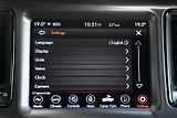 Dodge Challenger 5.7 V8 HEMI - náhled 32