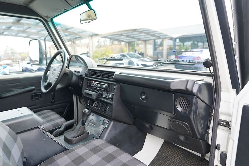Mercedes-Benz Třídy G G 300 PUR Professional - fotka 15 z 18