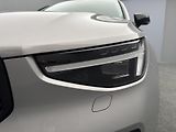 Volvo XC40 B4 DARK PLUS AUT CZ 1.maj - náhled 22