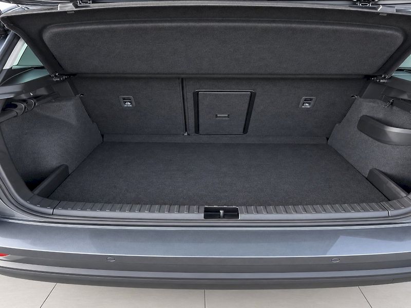 Škoda Karoq (2025) TOP SEL TS 110/1.5 A7F - fotka 11 z 37