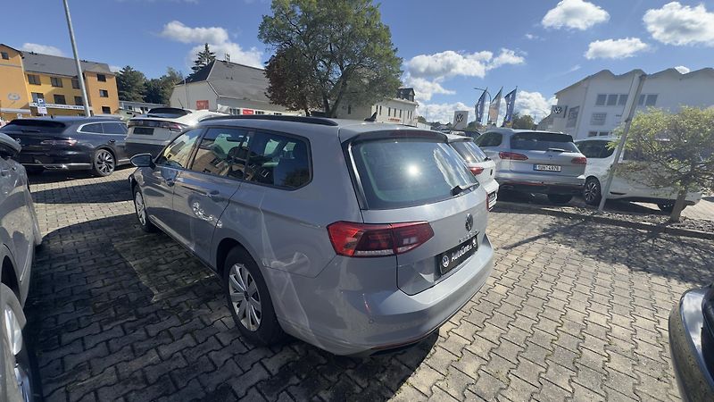 Volkswagen Passat (2024) 2.0TDI DSG Nez.Topení 48000KM - fotka 5 z 12
