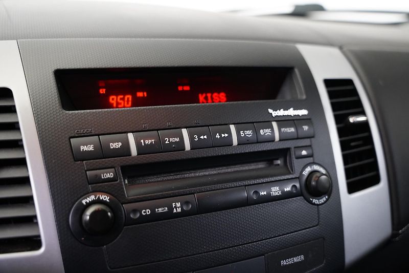 Mitsubishi Outlander - fotka 19 z 24