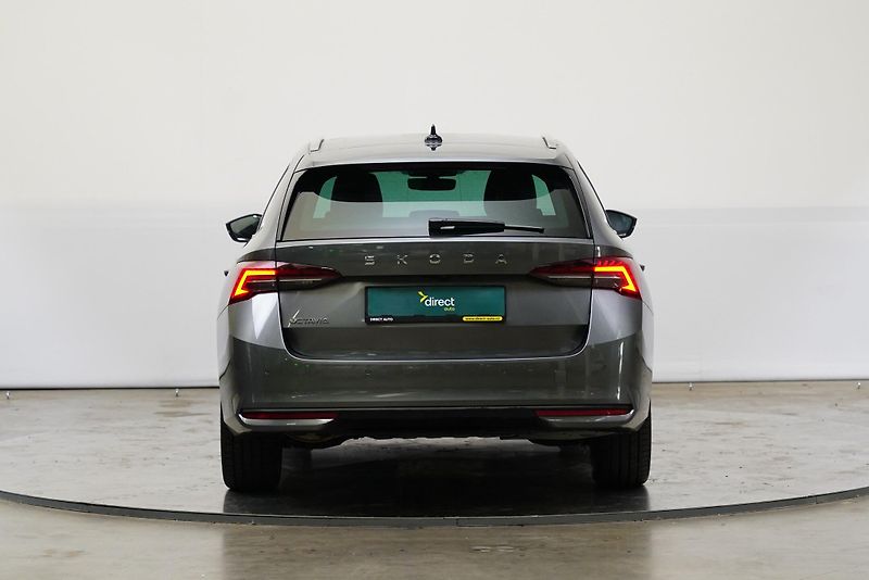 Škoda Octavia - fotka 6 z 30