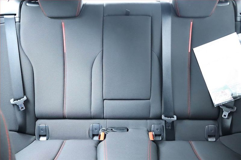 BMW Řada 4 (2015) Sport Line 420d, Automat, Navi - fotka 10 z 25