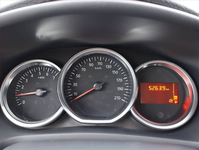 Dacia Sandero (2019) 1.0 SCe - fotka 11 z 15