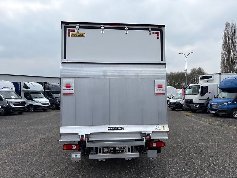 Iveco Daily (2026) 3.0, 180k, Skříň, Hydr. čelo - fotka 8 z 27