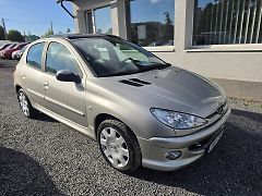 Peugeot 206 1.6 i 80kw Panorama  - fotografie inzerátu
