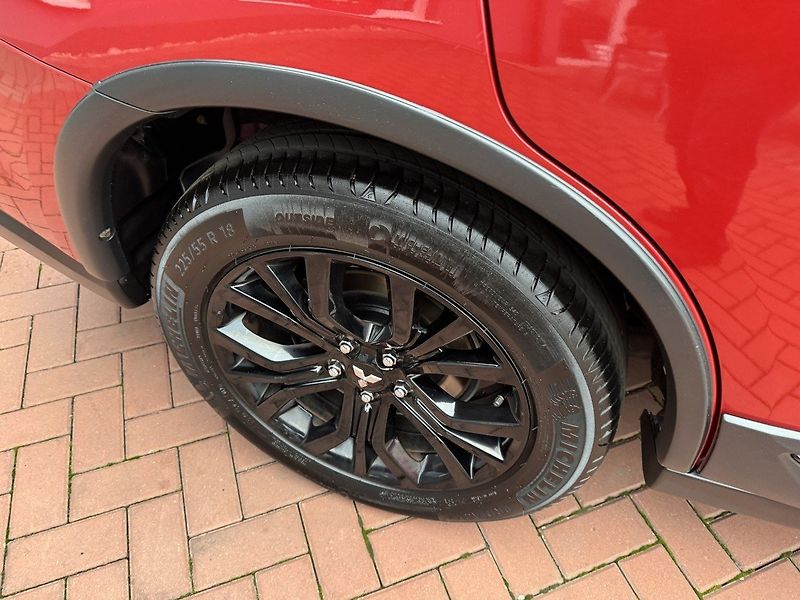 Mitsubishi Outlander (2019) 2.0i Mivec Automat LED 7Míst - fotka 48 z 50