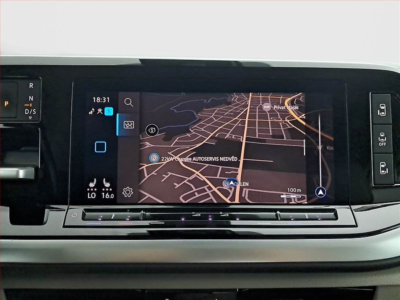 Volkswagen Multivan (2022) Style 2.0 TSI, ČR, DPH - fotka 13 z 22