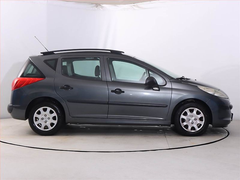 Peugeot 207 (2010) 1.4, Serv.kniha, za super cenu - fotka 6 z 14