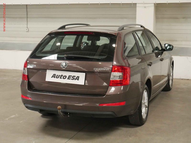 Škoda Octavia (2014) 1.6 TDi, 1.maj, AC, tempo - fotka 6 z 14