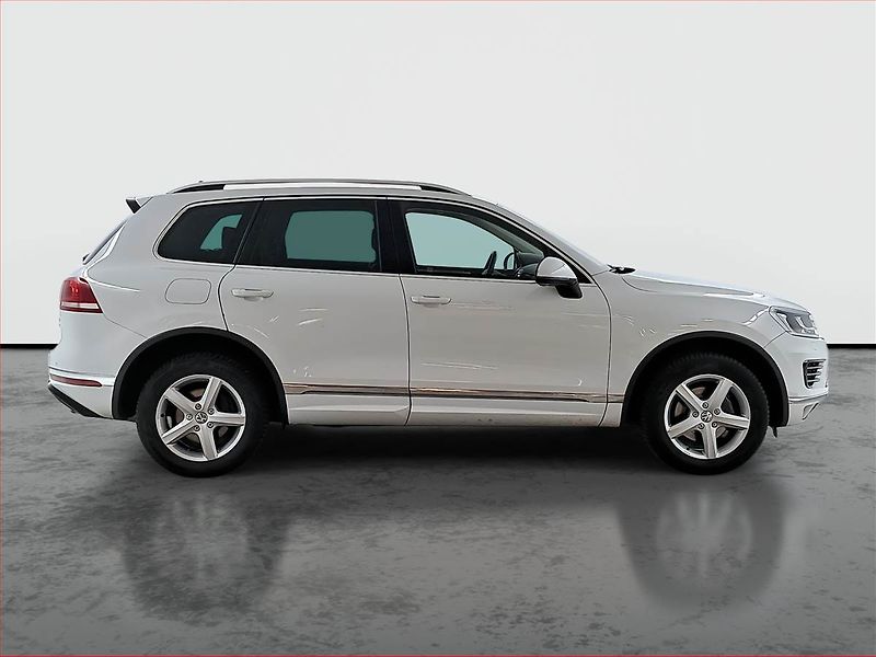 Volkswagen Touareg (2016) R-Line 3.0 TDI, 4X4, Automat - fotka 6 z 14