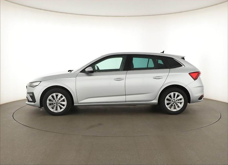 Škoda Scala (2025) 1.0 TSI, Top Selection, FullLe - fotka 3 z 15