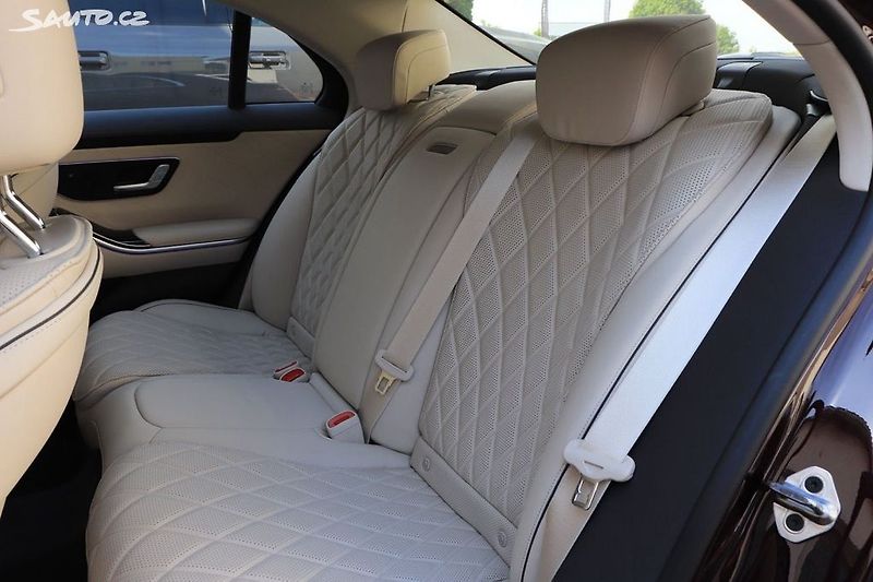Mercedes-Benz Třídy S 400d*4M*HUD*Pano*Taž*Masáž*360 - fotka 16 z 16