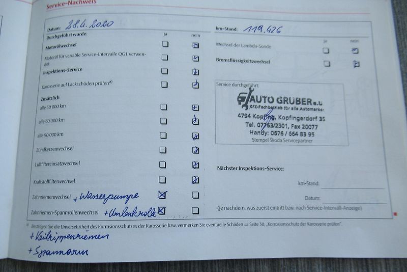 Škoda Octavia Tour 1.9 TDi CLIMATRONIC - fotka 24 z 25