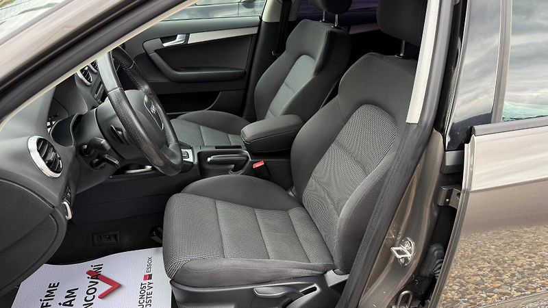 Audi A3 (2010) 1.4TFSi 92kW REZERVOVANO - fotka 9 z 22
