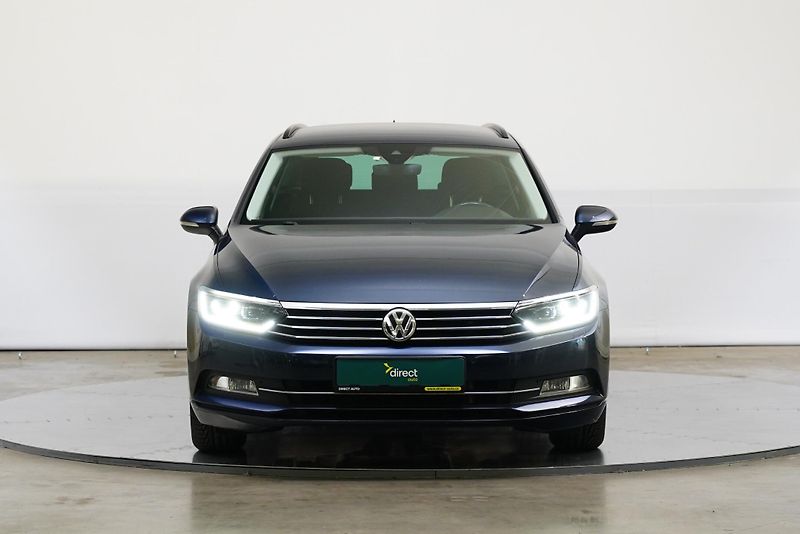 Volkswagen Passat - fotka 4 z 27