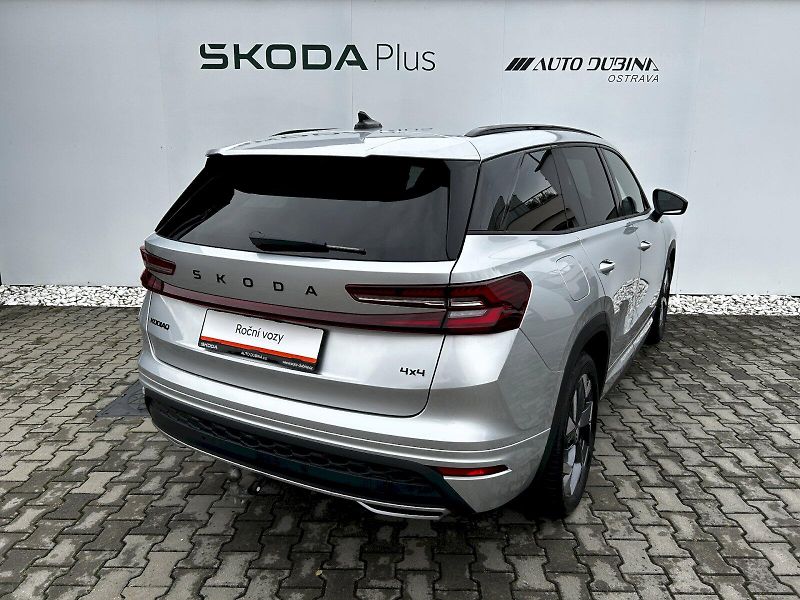 Škoda Kodiaq (2025) 2.0 TDI 142kW 4x4 DSG Sportlin - fotka 2 z 35
