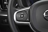 Volvo XC60 B4 AWD KESSY*MATRIX*VÝHŘEV* - náhled 17