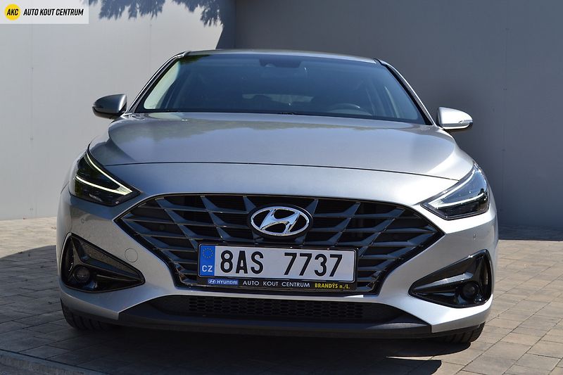 Hyundai i30 1.0T-GDI SMART ALU16 - fotka 49 z 49