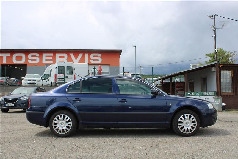 Škoda Superb 1,8 T  DIG.KLIMA, TAŽNÉ - fotka 4 z 22