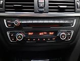 BMW Řada 3 (2015) Sport Line 320d xDrive GT - náhled 16