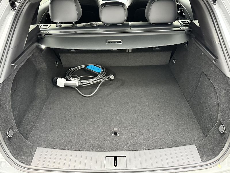 Omoda 9 PHEV (2026) Premium 395 kW - fotka 6 z 7
