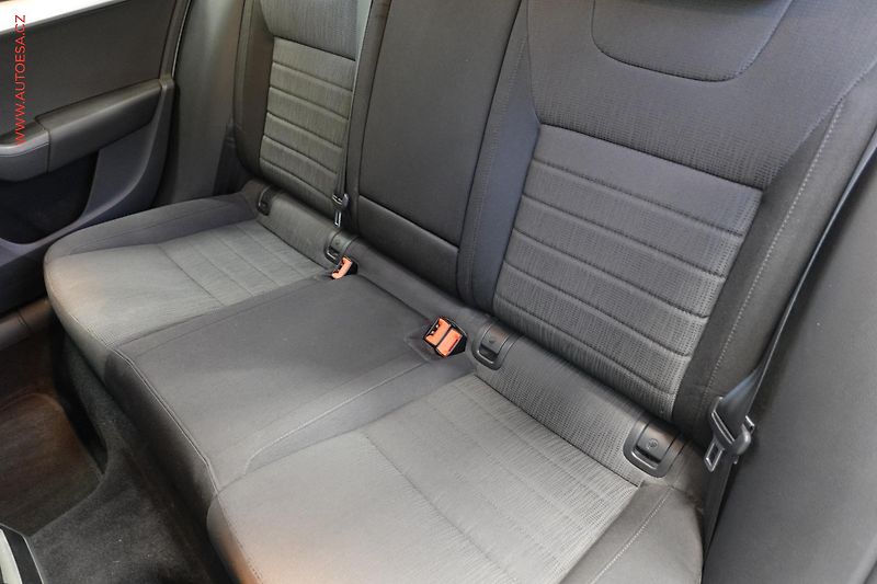 Škoda Octavia (2015) 1.4 TSi, 1.maj,ČR, Fresh, DSG - fotka 10 z 24
