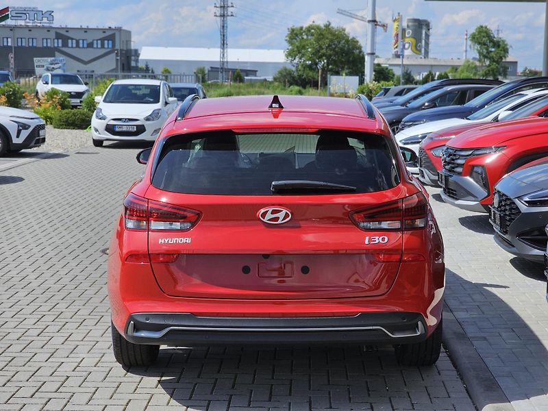 Hyundai i30 (2026) WG 1,6 T-GDI DCT GO CZECH   - fotka 6 z 10