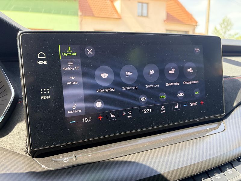 Škoda Octavia RS 180KW MATRIX CANTON HUD - fotka 44 z 54