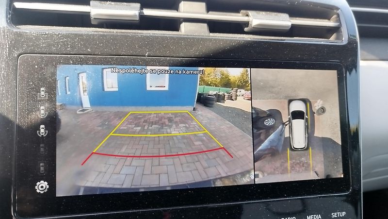 Hyundai Tucson (2023) 1.6 T-GDI Plug-in-Hybrid  4x4  - fotka 12 z 34
