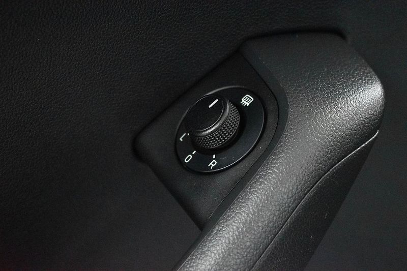 Škoda Octavia 1.6 TDI*85kW*STYLE*DPH* - fotka 20 z 36