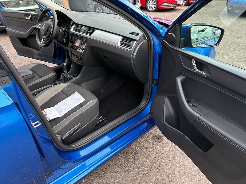 Škoda Rapid 1.2 TSi 81 kW Spaceback ČR - fotka 18 z 21