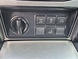 Toyota Land Cruiser LC 150 2,8 D-4D 4x4 6AT Comfor - náhled 21