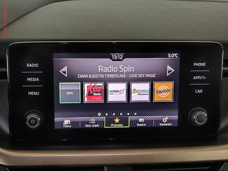 Škoda Scala (2021) 1.5 TSi, ČR, DSG, LED, kamera - fotka 14 z 17