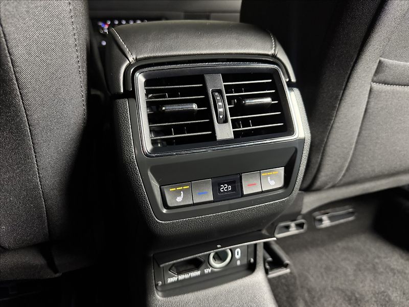 Škoda Karoq 1,5 TSi  Style Virtual Kessy M - fotka 15 z 47