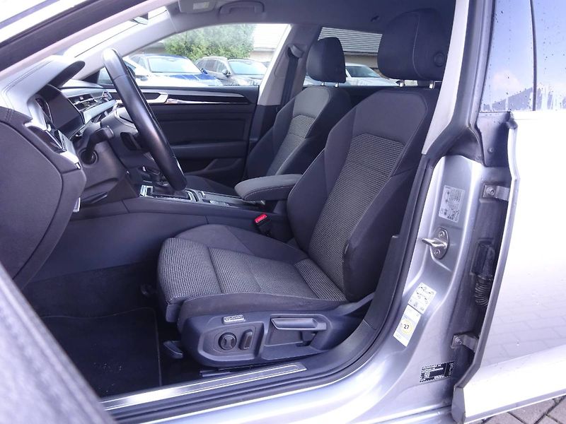 Volkswagen Arteon Shooting Brake (2023) 2,0TDi /110kW GT DSG - fotka 27 z 28