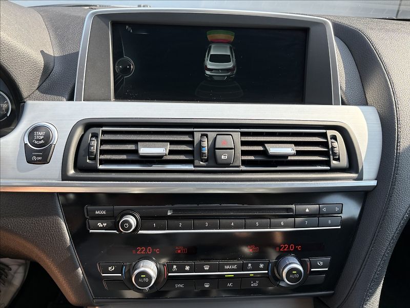 BMW Řada 6 640d 230 KW xDrive Gran Coupe - fotka 14 z 26