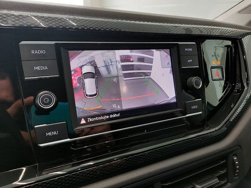 Volkswagen Taigo (2022) 1.0 TSI (70kW95k) Life - fotka 13 z 21