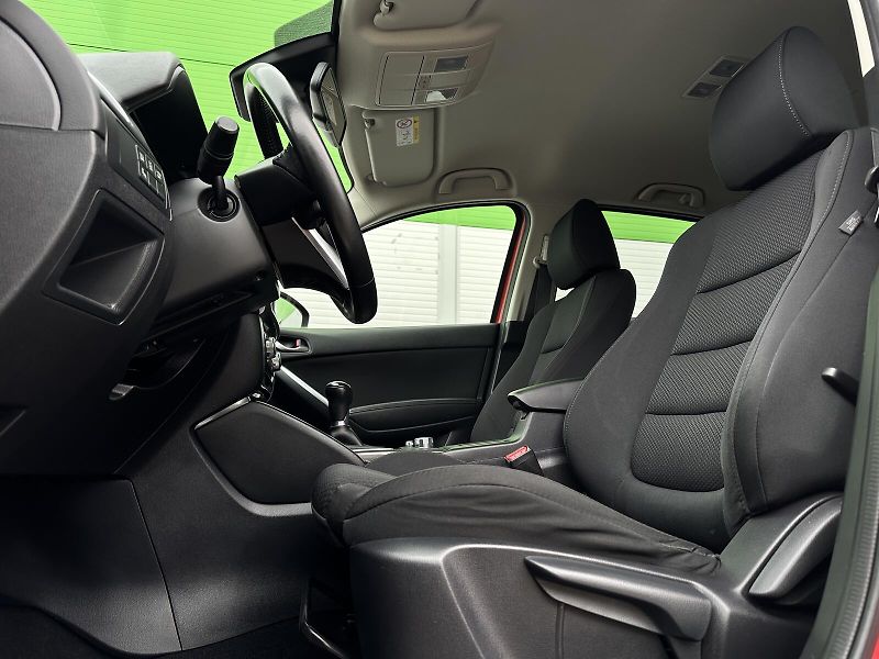 Mazda CX-5 2.0i 16V 165PS KAMERA+PDC P/Z - fotka 14 z 39