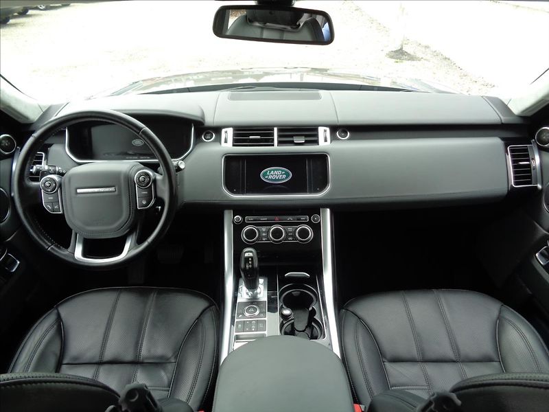 Land Rover Range Rover Sport 4,4 SDV8 Autobiography - fotka 35 z 59