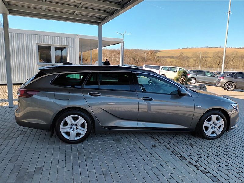 Opel Insignia 1,6 CDTI,81KW,SERVIS,LED,NAVI, - fotka 4 z 44