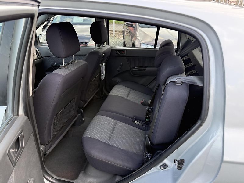 Hyundai Getz 1.1i - fotka 9 z 13