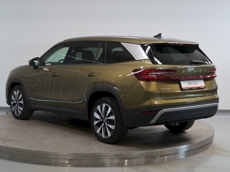 Škoda Kodiaq (2025) EXCLUSIVE 2.0TDI 142KW 4x4 DSG - fotka 7 z 46