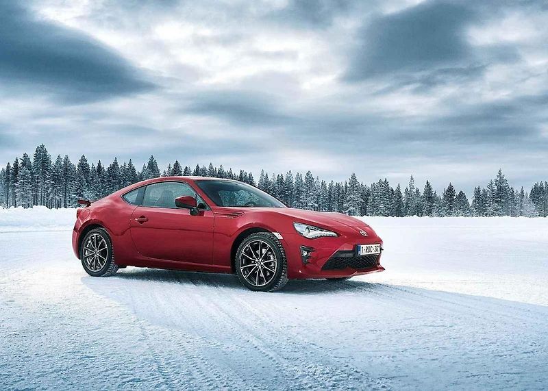Toyoty GT86 se prodalo 8 kusů, ale sesterského Subaru BRZ hned 34.