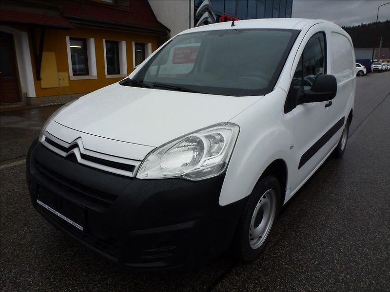 Citroën Berlingo 1,6 HDI 3míst Tažné,Klima,Temp - fotka 2 z 49
