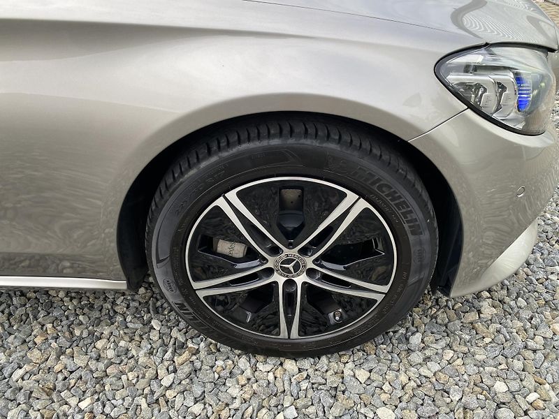 Mercedes-Benz Třídy C C 400 COUPE 4MATIC 51.000KM - fotka 56 z 149